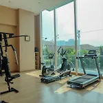 Luxurious Studio At Capitol Suites Apartment By Travelio