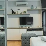 Luxurious Studio At Capitol Suites Apartment By Travelio