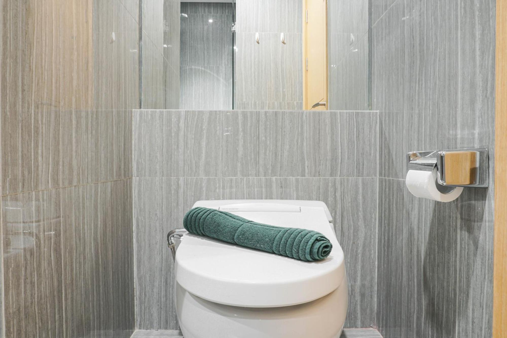 Luxurious At Capitol By Travelio Jakarta