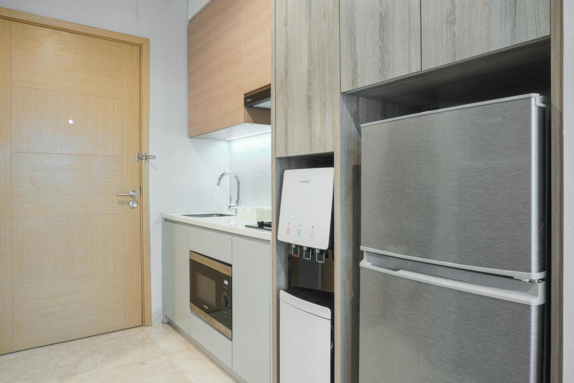 Luxurious At Capitol By Travelio Apartemen Jakarta